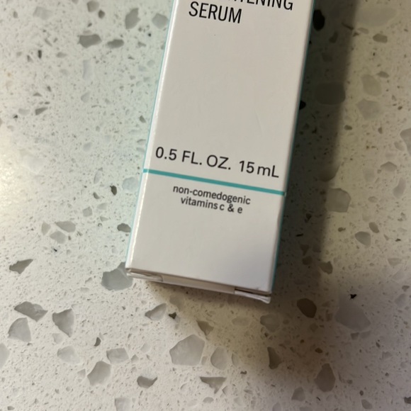 Proactiv eye brightening serum - Picture 4 of 5